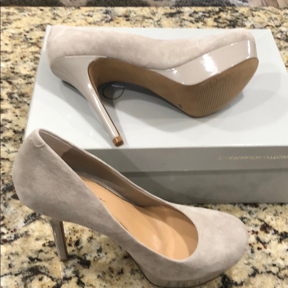 Shoes - Picture 3 of 7